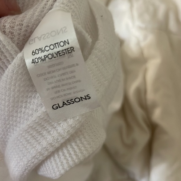 white button crop top long sleeve - Picture 4 of 4